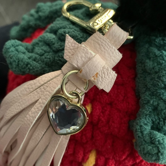 **HOLD/SOLD**Betsey Johnson medium handbag/purse - Picture 4 of 16